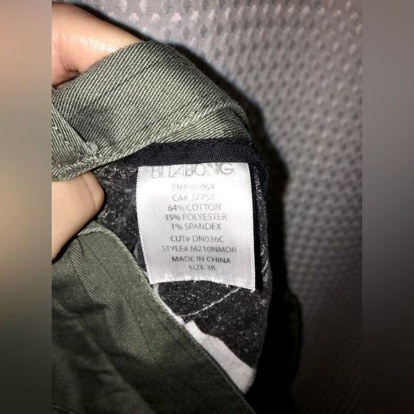 2/40$ Men’s Billabong Kaki with micro black stripes‎ Shorts size 38 - Picture 7 of 11